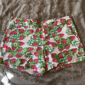 Lilly Pulitzer strawberry shorts size 2
